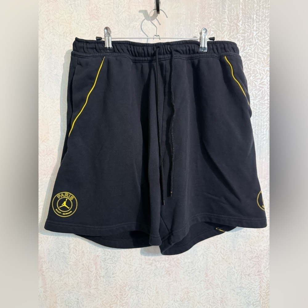 Jordan Men's Paris Saint-Germain Athletic Shorts in Black with Yellow Details Lg